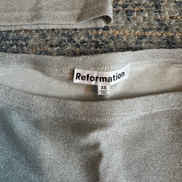 Reformation Andres Knit Two Piece Set in Silver Sparkle - Size XS NWOT - Picture 6 of 11